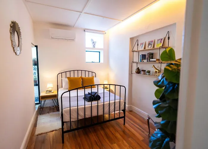 Green Point\'S Haven - Indulge In An Urban Oasis